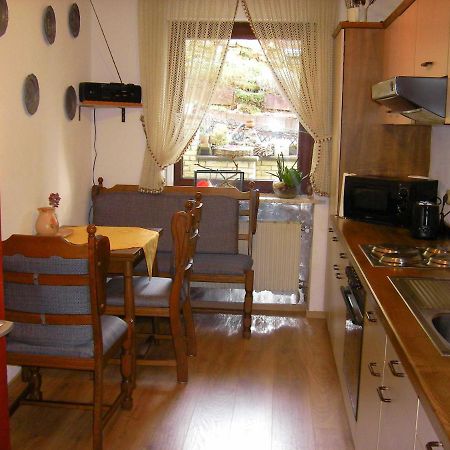 Haus Ellbogen Apartman Momlingen Kültér fotó