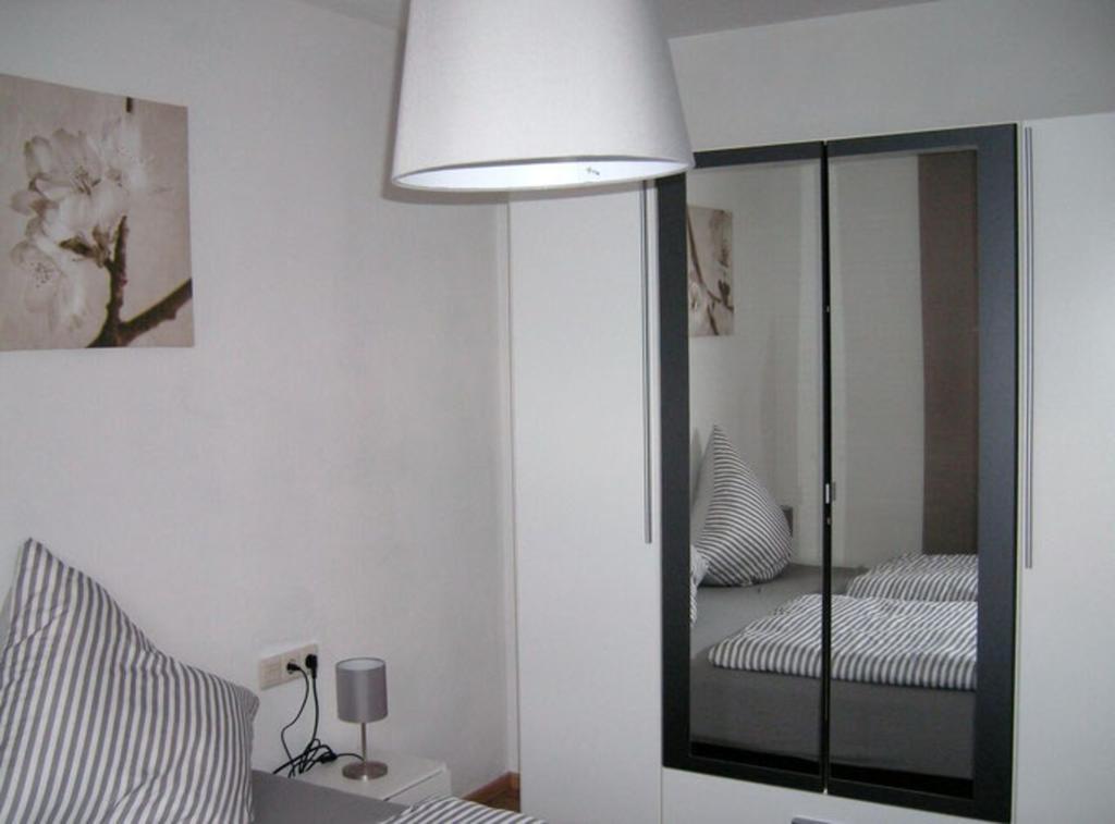 Haus Ellbogen Apartman Momlingen Kültér fotó